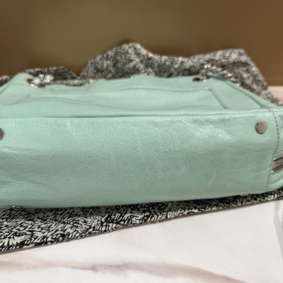 Rebecca Minkoff Mint Swing shoulder bag with silver trim, expandable side zipper - Picture 8 of 8